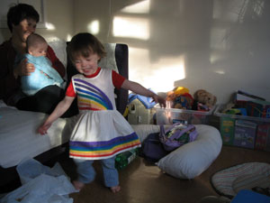 josie dancing in car boot dress